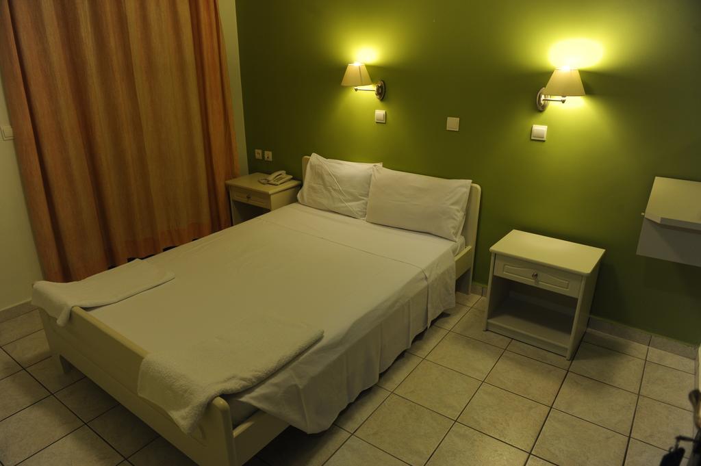 Sunbeam Hotel Ágios Nikólaos Стая снимка