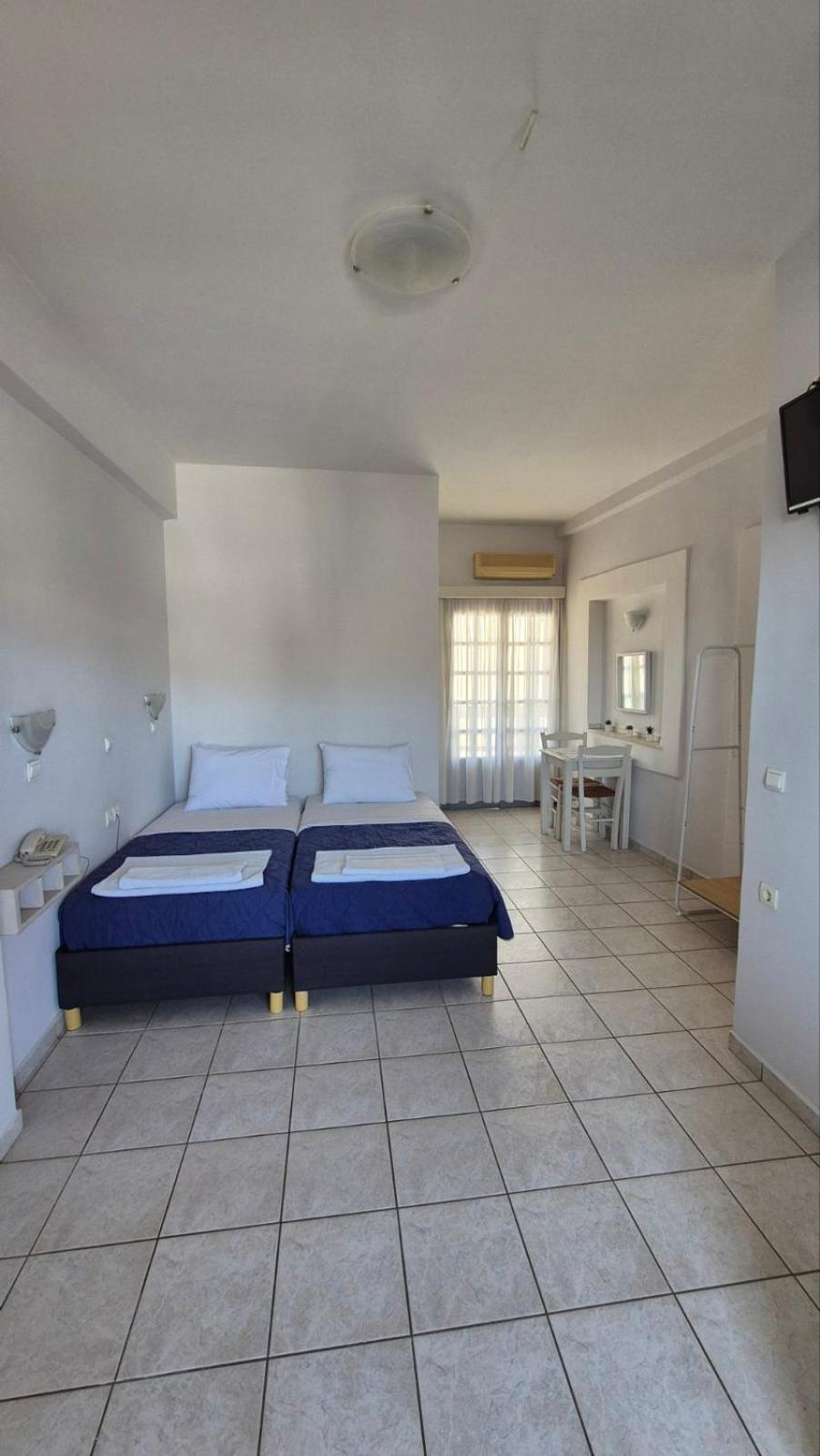 Sunbeam Hotel Ágios Nikólaos Екстериор снимка